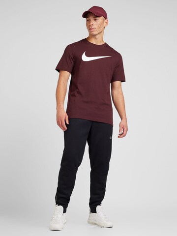 Nike Sportswear Shirt 'Swoosh' in Rood