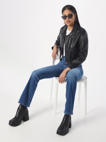 Pepe Jeans Rozkloszowany krój Jeansy 'Dion' w kolorze niebieski