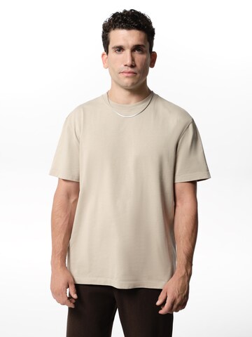 ABOUT YOU x Jaime Lorente TShirt 'Danilo' (GOTS) in Beige: predná strana