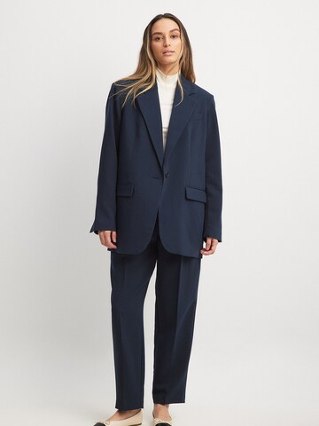 NA-KD Blazer in Blau