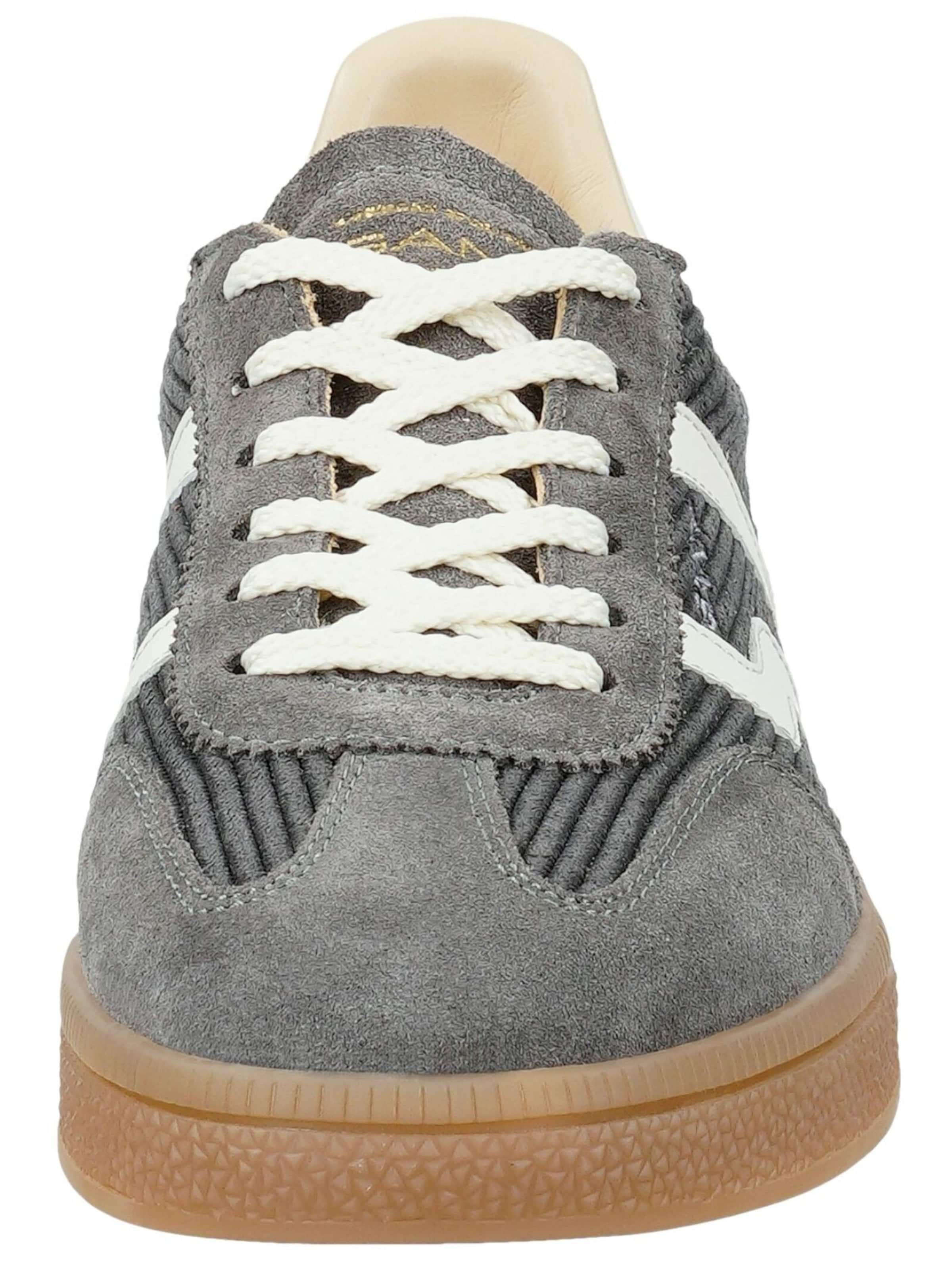 Baskets basses GANT en gris