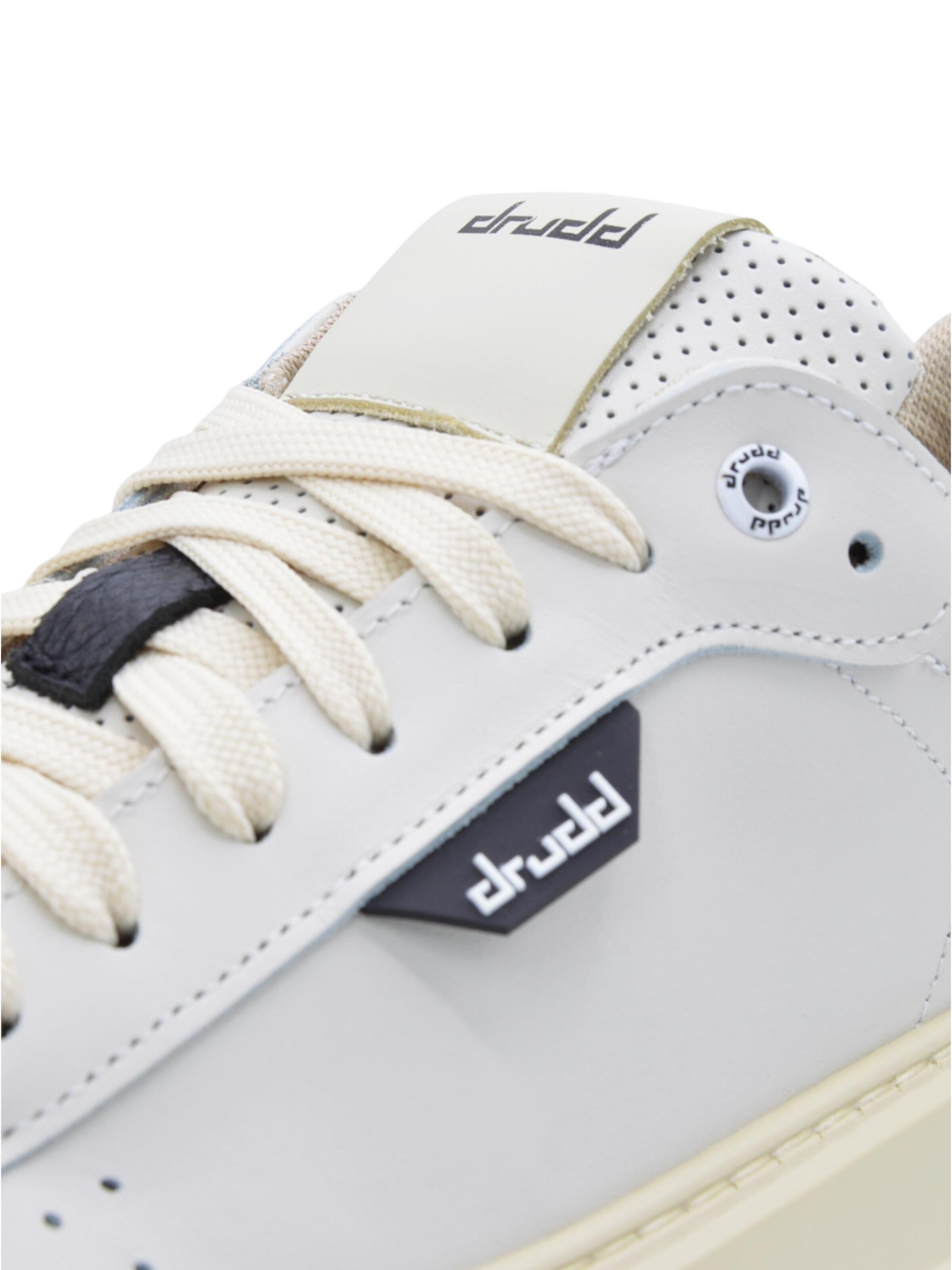 DRUDD Låg sneaker 'Ventura' i vit
