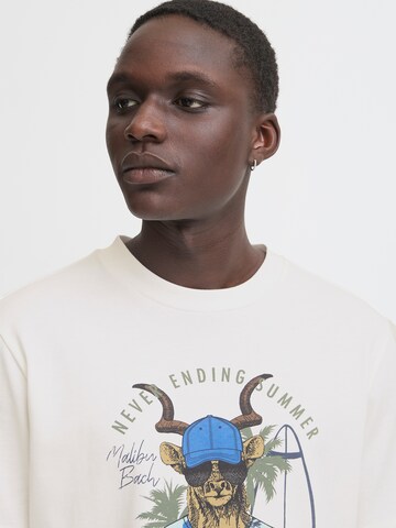 BLEND - Camiseta 'BHJERRON' en blanco