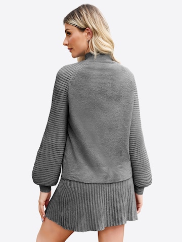 Imily Bela Kostim | siva barva: zadnja stran