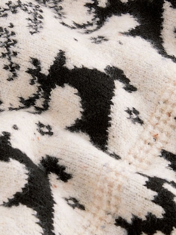 Next Sweater in Beige