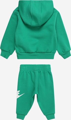 Nike Sportswear Φόρμα τρεξίματος 'CLUB FLEECE' σε πράσινο