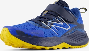 Baskets ' DynaSoft Nitrel v5 ' new balance en bleu : devant