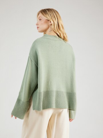 Guido Maria Kretschmer Women Sweater 'Paula' in Green: back