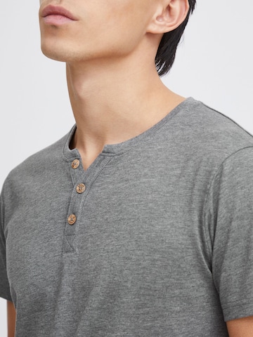 T-Shirt 'Volker' !Solid en gris