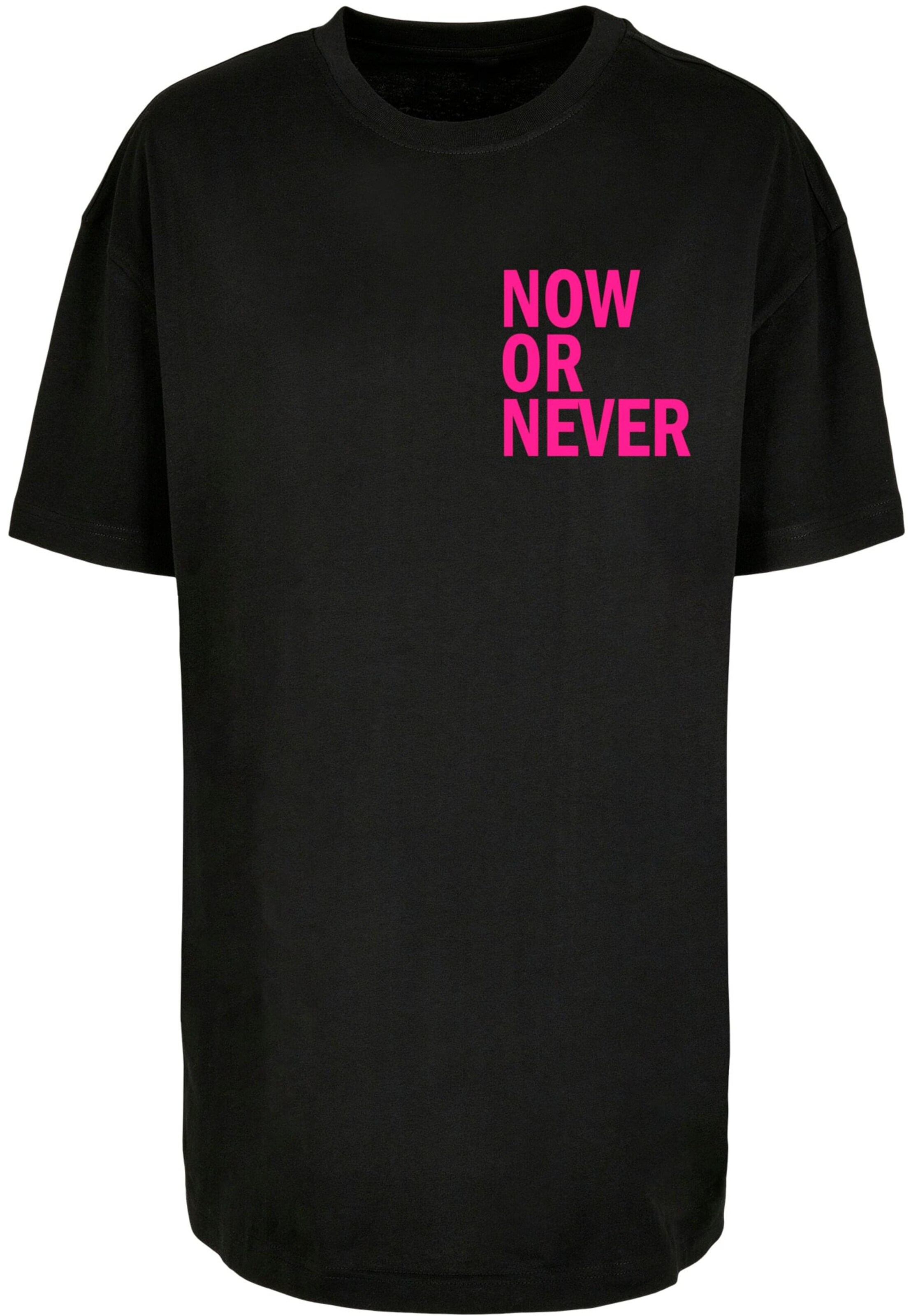 Merchcode Shirt 'Now Or Never' in Zwart: voorkant