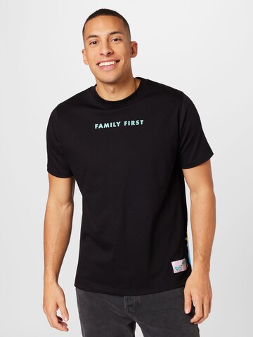 Family First Shirt 'RICK FANTASY' in Black: front