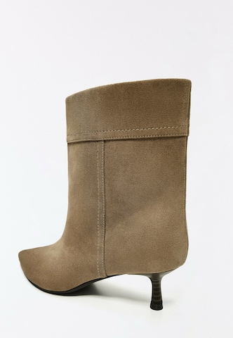 Bottines Bershka en marron