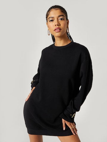 Hoermanseder x About You Dress 'Ashley' in Black: front