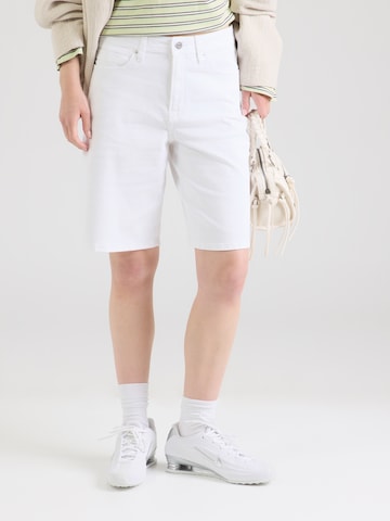 Loosefit Jean 'Suri' s.Oliver en blanc : devant
