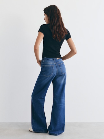 Pull&Bear T-shirt i svart