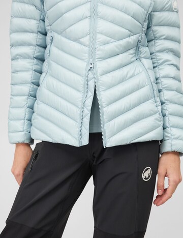 MAMMUT Outdoor Jacket in Blue