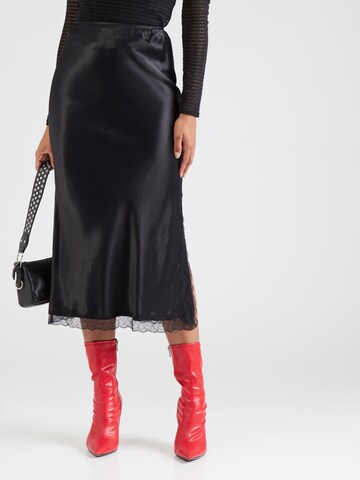 TOPSHOP Пола в черно: отпред
