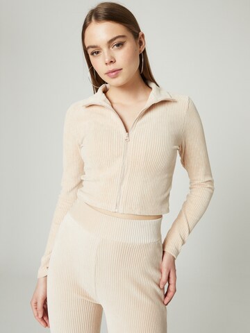 VIERVIER Shirt 'Celia' in Beige: voorkant