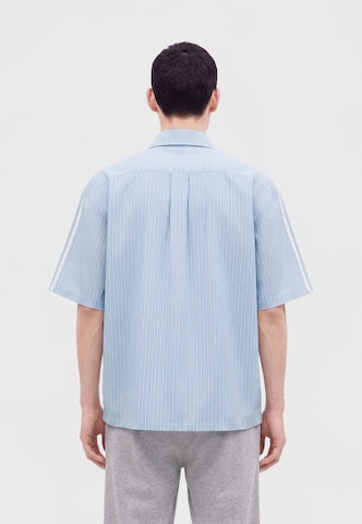 ADIDAS ORIGINALS Comfort Fit Πουκάμισο σε μπλε