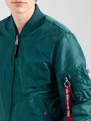 ALPHA INDUSTRIES Átmeneti dzseki 'MA-1' - zöld
