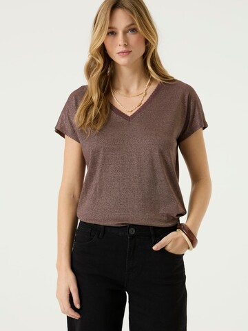 GARCIA T-Shirt in Braun: Vorderseite