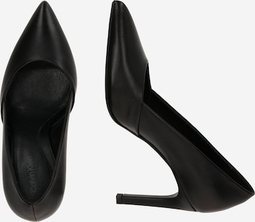 Calvin Klein Pumps i svart