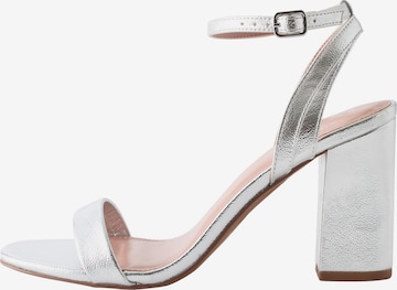 Next - Sandalias con hebilla 'Forever Comfort' en plata: frente