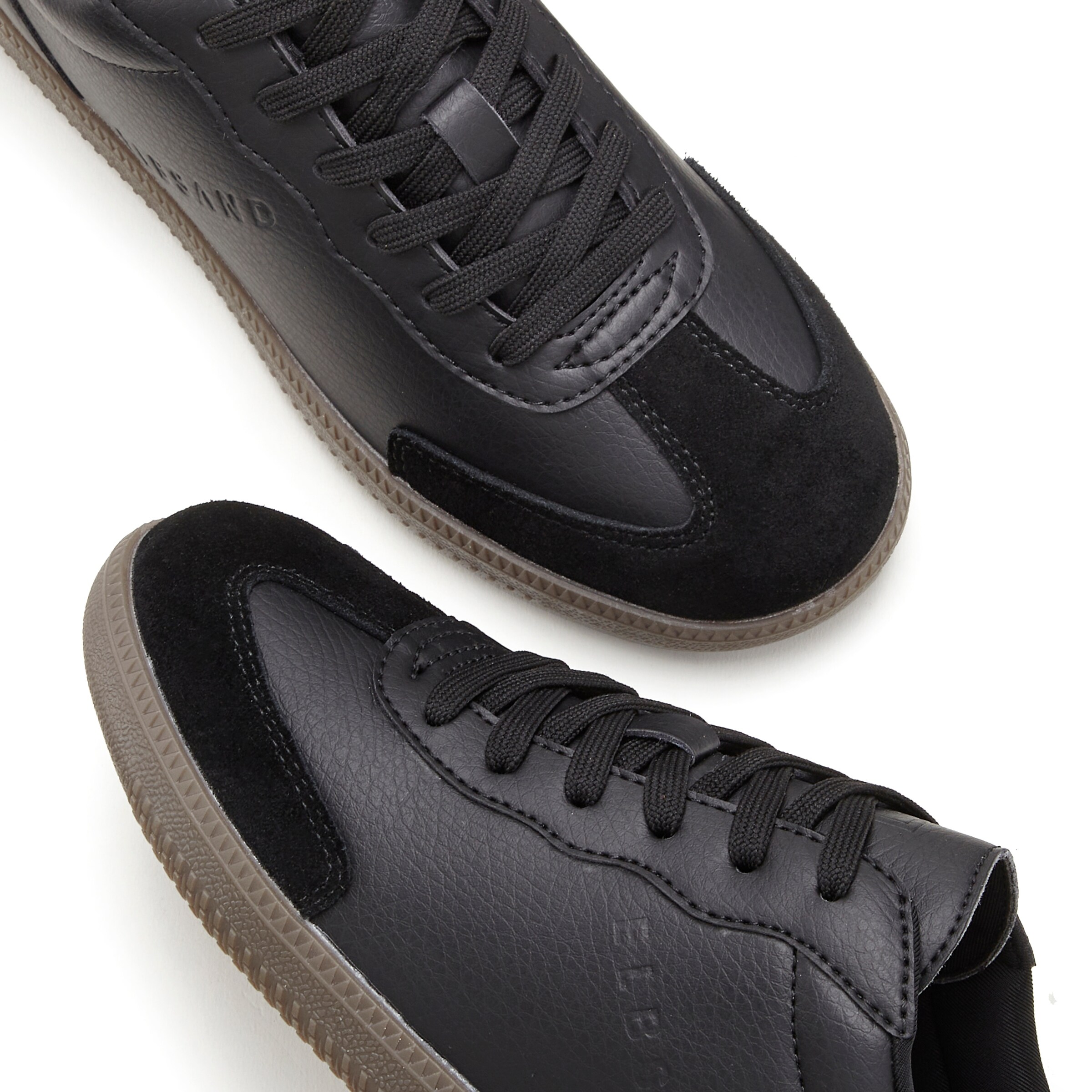 Elbsand Низкие кроссовки в Черный