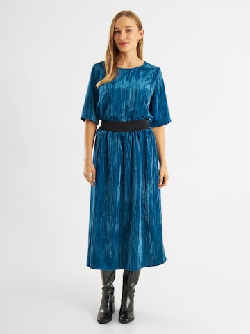Gonna 'Rhym' di Jascha Stockholm in blu