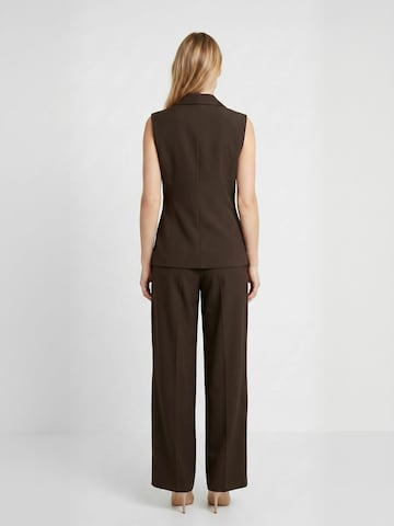 Opal Studio Vest ' Sassi ' in Braun