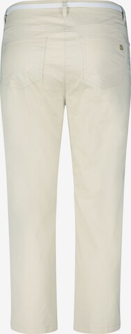 Coupe slim Jean Betty Barclay en beige