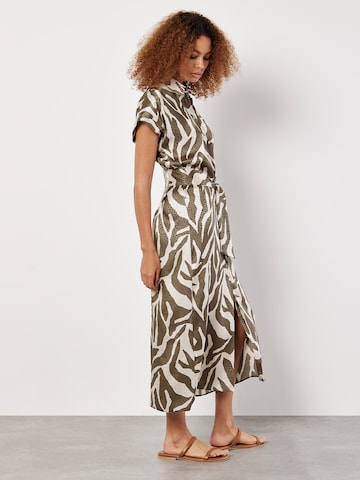 Apricot Dress ' ' in Green