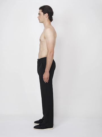 Loosefit Pantaloni chino di SHAMBLES in nero