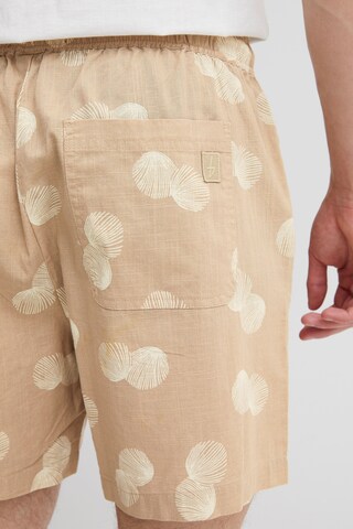 BLEND Regular Chinohose 'Woven' in Beige
