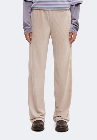 ZABAIONE - Pierna ancha Pantalón 'In44a' en beige: frente