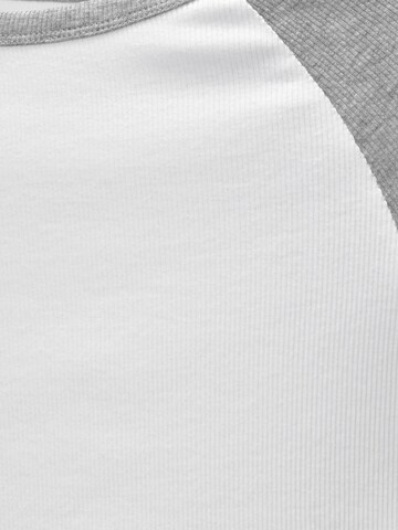 Pull&Bear Paita värissä valkoinen