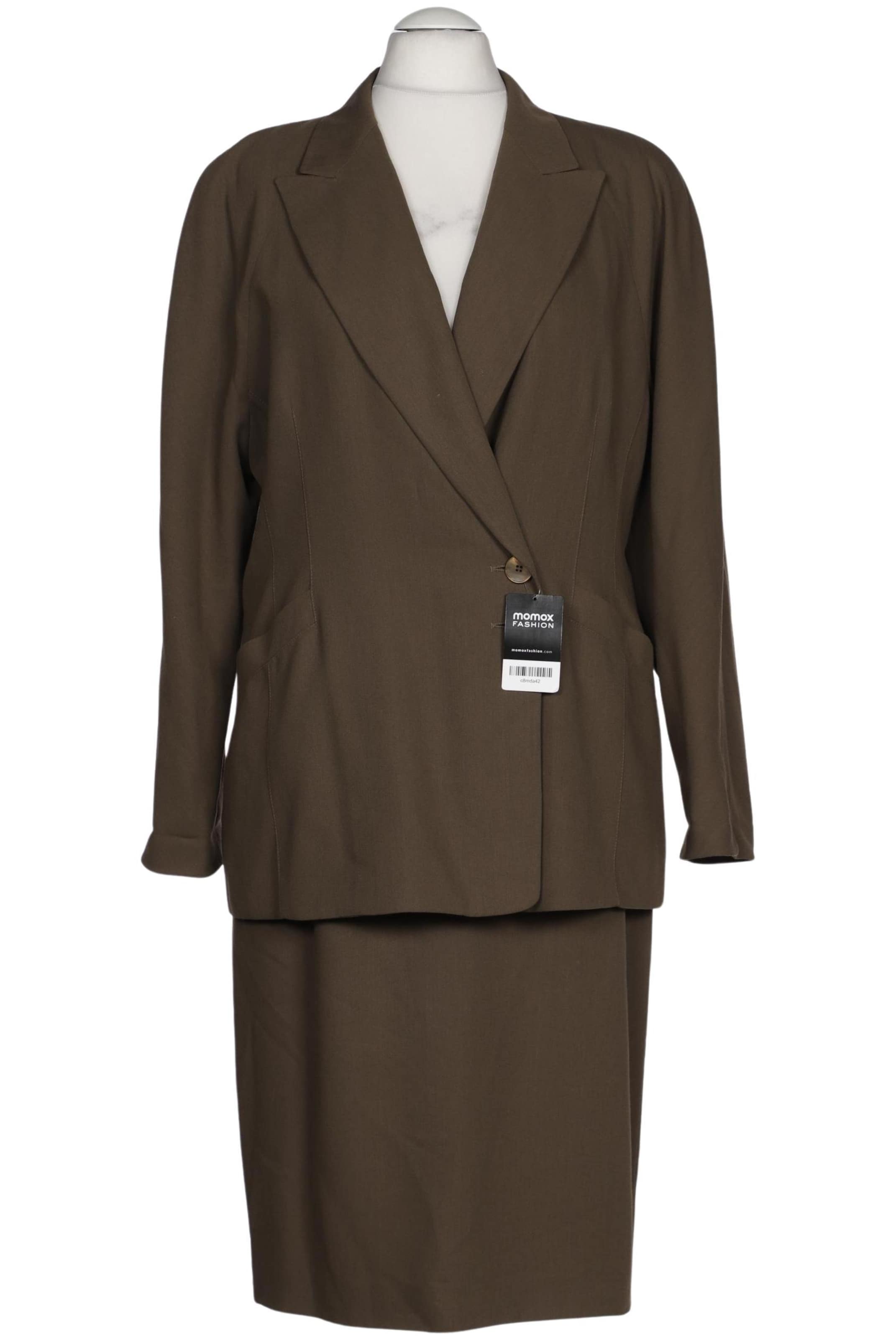 LAUREL Anzug oder Kombination XXL in Braun: Vorderseite