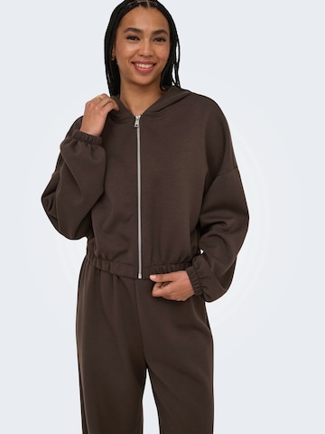 Veste de survêtement 'ONLScarlett' ONLY en marron