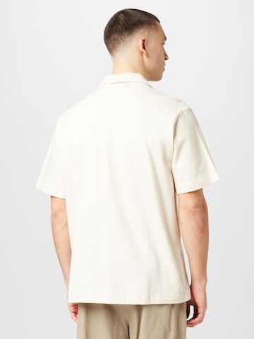 Coupe regular Chemise WEEKDAY en blanc