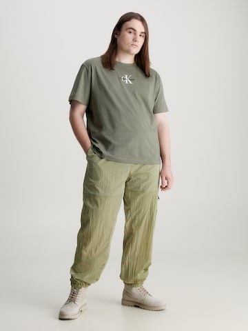 Calvin Klein Jeans Plus T-Shirt in Grün