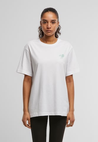 Miss Tee T-Shirt 'Chasing Aces' in Weiß