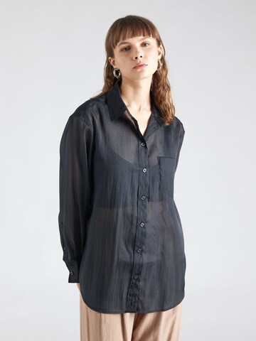 GAP - Blusa en negro: frente