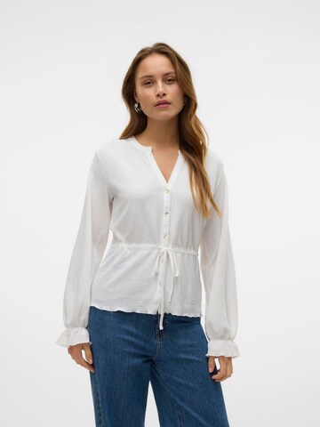 VERO MODA Blouse in White: front