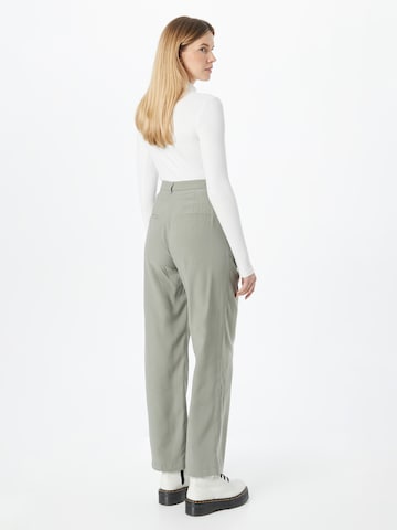 Moves Loose fit Pleat-Front Pants 'Nimma' in Green