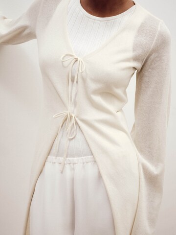 ABOUT YOU x Marie von Behrens - Cárdigan 'Maxi' en beige