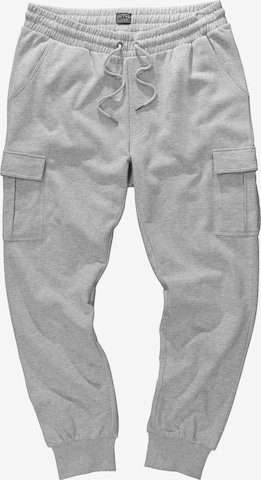 STHUGE Pants in Grey: front