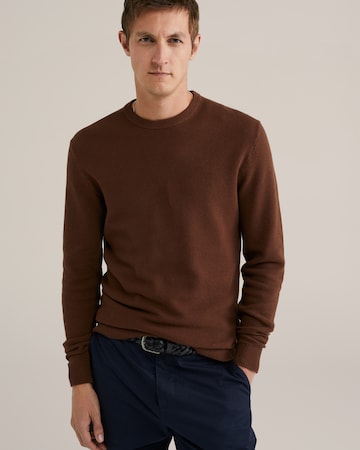 WE Fashion Sweater in Brown: front