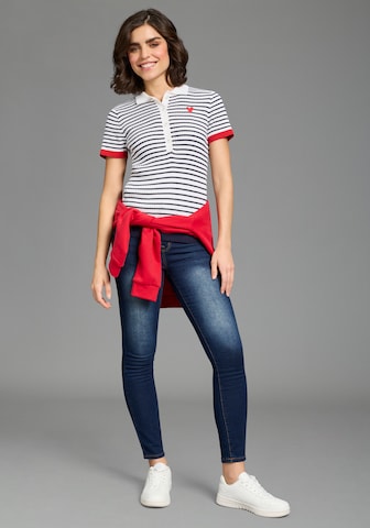 KangaROOS Sweater in Black