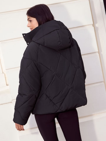 Friends Like These - Chaqueta de invierno en negro