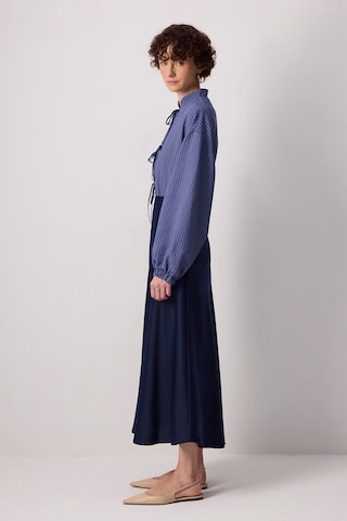 Accessoire folklorique Touche Prive en bleu